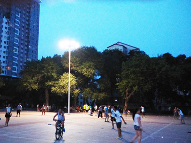 哈尔滨呼兰区EMC项目呼兰区西岗公园照明